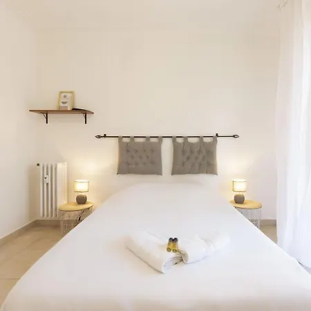 Centre D'antibes, 3 Pieces Renove Terrasse, Climatisation Apartment *